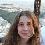 Étudiante de nationalité britannique avec licence d'anglais, et expérience d'enseignement au collège, vous propose des cours adaptés à tous les niveaux de difficultés